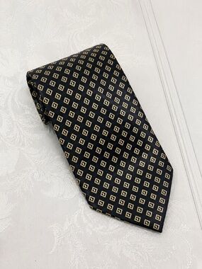 Umberto Bossi Roma Milano All Silk Made in Italy Black Geometric Tie